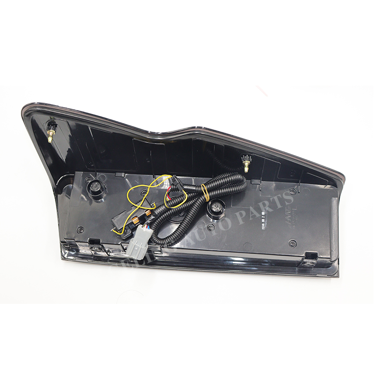  पूर्ण ब्लैक एलईडी टेल लाइट रियर ब्रेक रिवर्स लैंप टेललाइट फॉर इसुज़ु डी-मैक्स DMAX 2020 2021 2022 2023